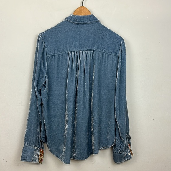 Thread & Supply Velvet Button Down Shirt With Floral Contrast Sz S - Picture 6 of 9